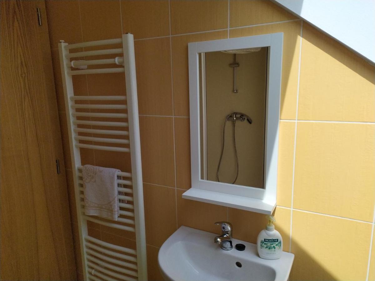 Apartment Koprivovi Nemcicky  Экстерьер фото